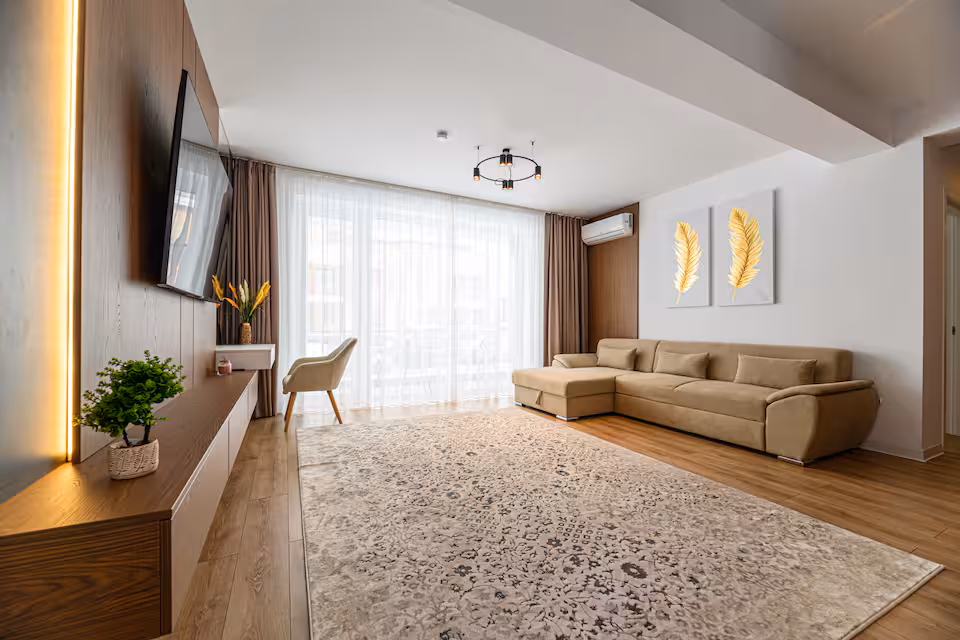 FLH - Uno Mountain Residence